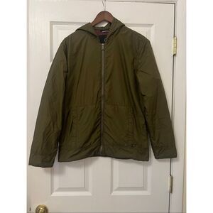 AETHER Lightweight Hooded Jacket – Olive/Maroon
